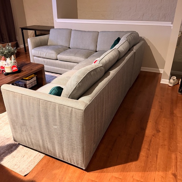 Tweed Large Sectional Sofa with Chaise - Light Gray | Home  Elegant Gray Sectional Sofa